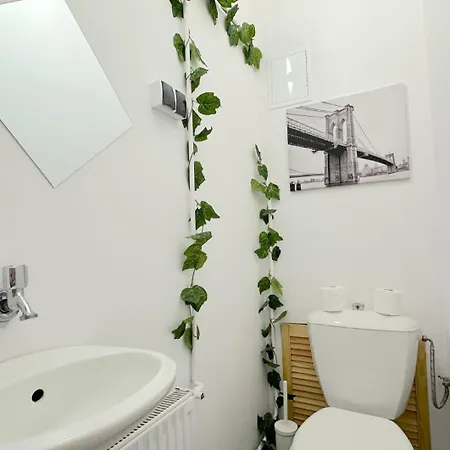 Monroe - 15 Minutes To Old Town & Sea Homestay *